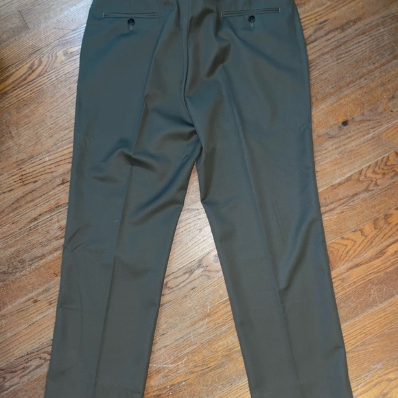 Brooks brothers polyester dress pants. Waist 38 length 30 - Picture 4 of 6